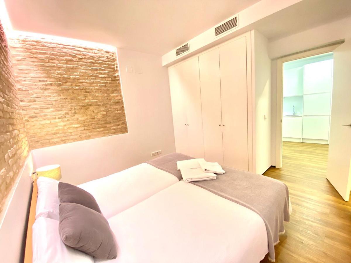 Magnificent Double Bedroom Apartment At Santa Cruz Sewilla Zewnętrze zdjęcie